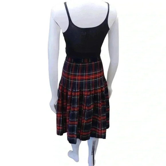 Surrey Classic 100% Wool Tartan Vintage Midi Skirt Size Large - Picture 2 of 9